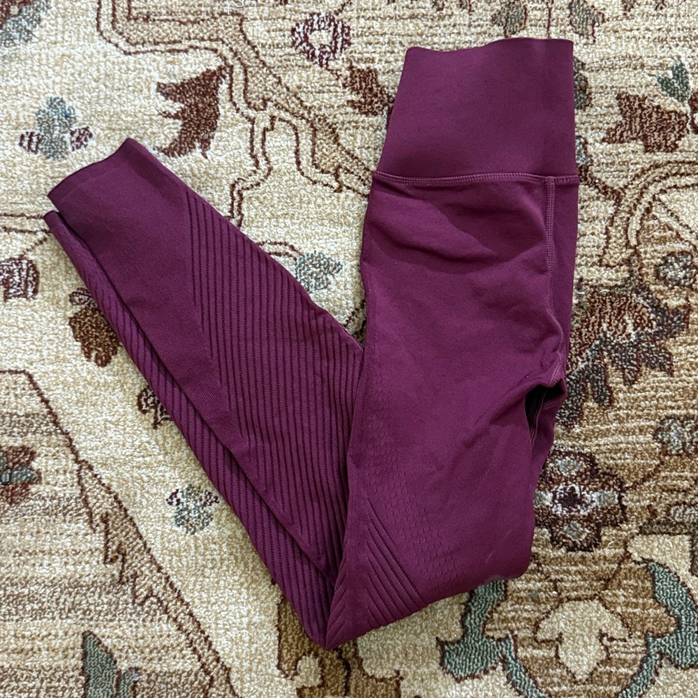 Sculptknit Fabletics leggings medium